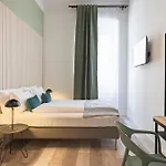 Boutique Carducci 4* Terst