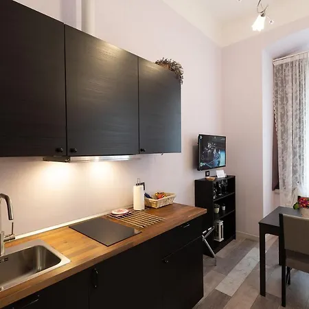 Boutique Carducci 4* טריאסטה