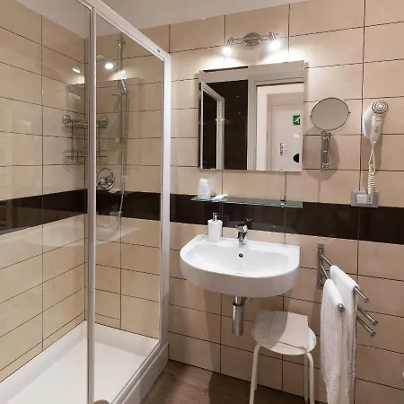 Boutique Carducci בית הארחה 4*