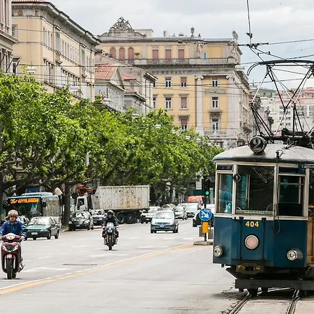 Boutique Carducci 4*